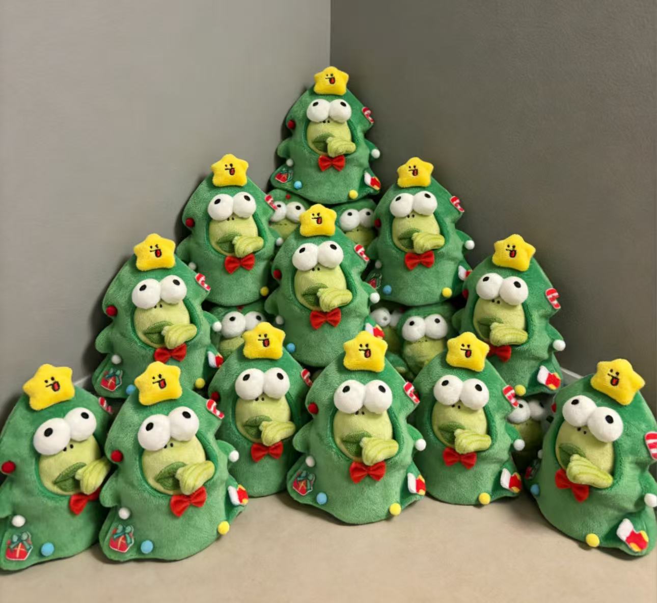 崔迪同学｜比奇堡居民圣诞树娃衣🎄