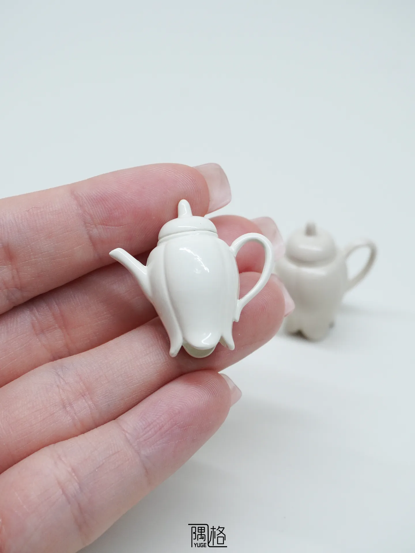 娃娃屋微缩仿真花瓣茶壶