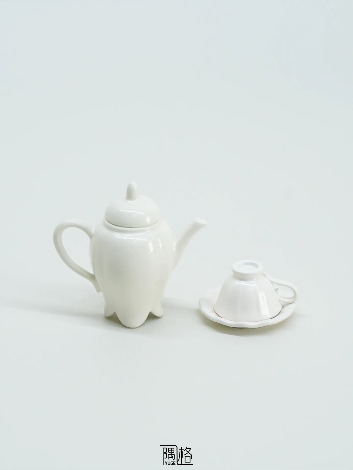 娃娃屋微缩仿真花瓣茶壶