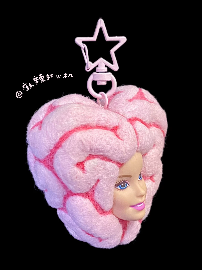 【恋爱脑】Barbie芭比恶搞羊毛毡挂件包挂