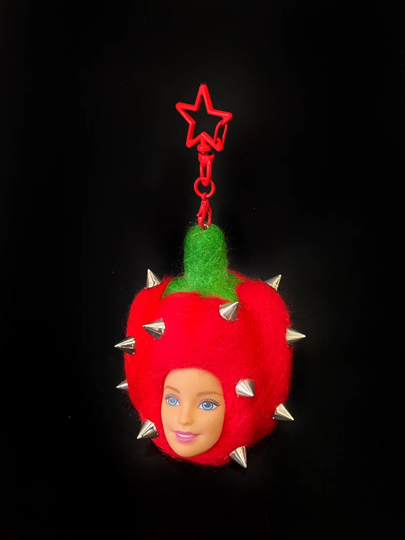 【辣妹甜心】Barbie芭比恶搞羊毛毡挂件包挂